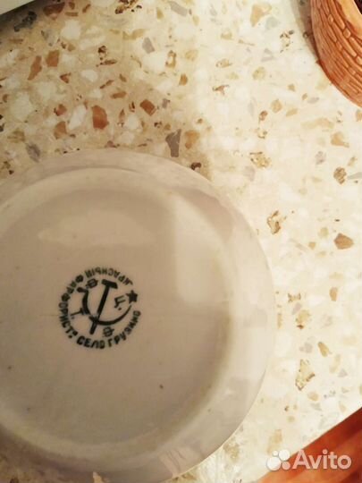 Кружки, молочники