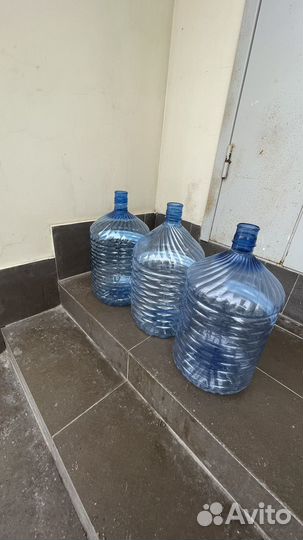 Бутылка для воды 19 литров с пробкой