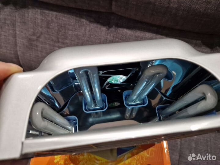 Ультрафиалетовая лампа для маникюра