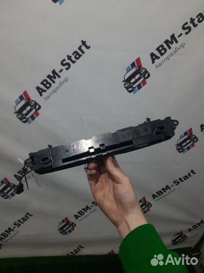 Блок управления магнитолой Bmw 316I F30 N13B16A