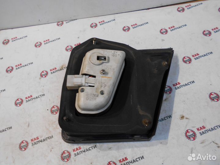 Фонарь задний левый Mazda 626