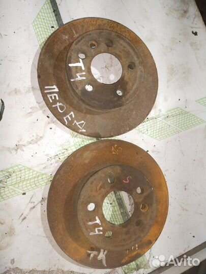 Тормозные диски переднее Volkswagen Transporter T4