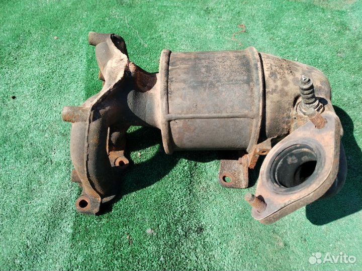 Выпускной коллектор с катализатором Ford Fiesta