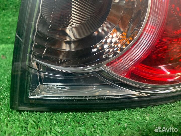 Фонарь задний правый Mazda Atenza Sport Wagon