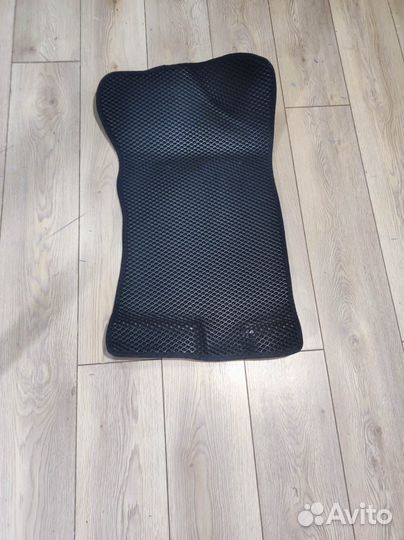 Автоковры водительские EVA Nissan Bassara JU30 Ева