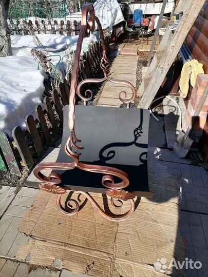 Дровница для камина