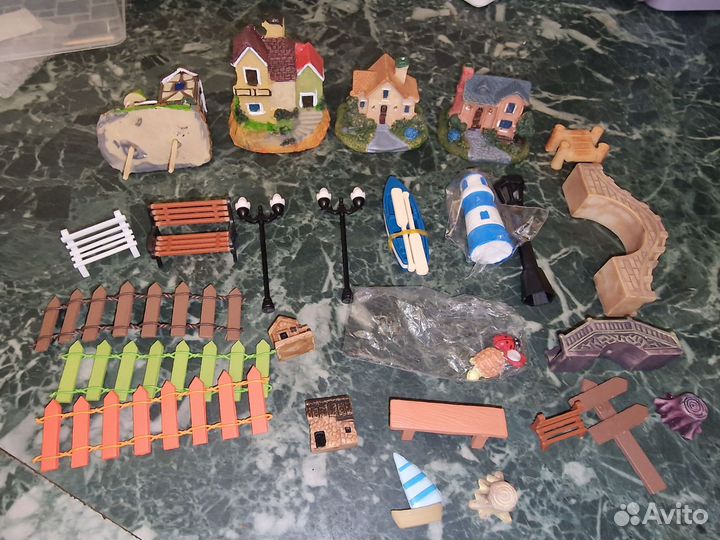 Декоративные фигурки для флорариума