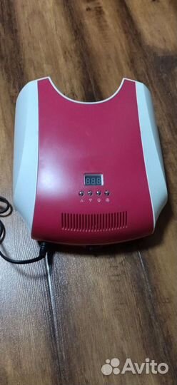 Лампа для маникюра