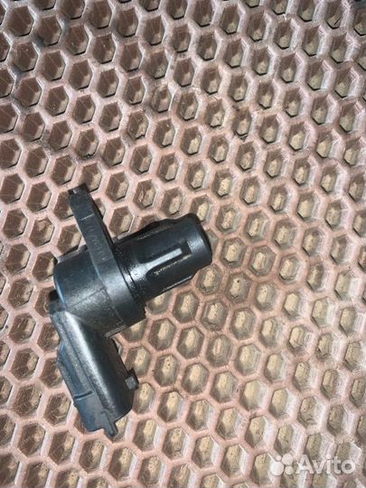 Датчик распредвала Ford Focus 3 3 iqdb 2013