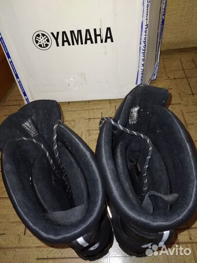 Ботинки для снегохода Yamaha