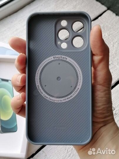 Чехол на iPhone 13 Pro