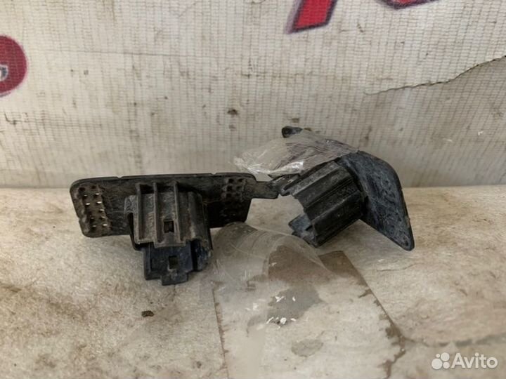 Кронштейн парктроника задний Kia Sportage 4