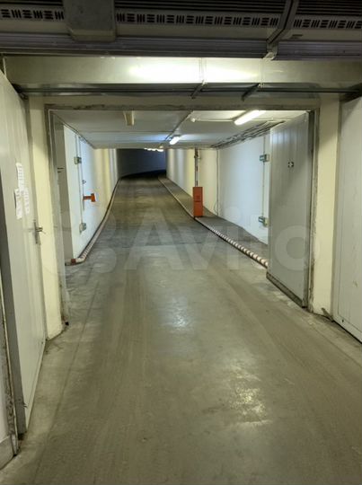 Машиноместо, 15 м²