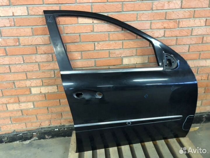 Дверь передняя правая Mercedes-Benz M-Class W164