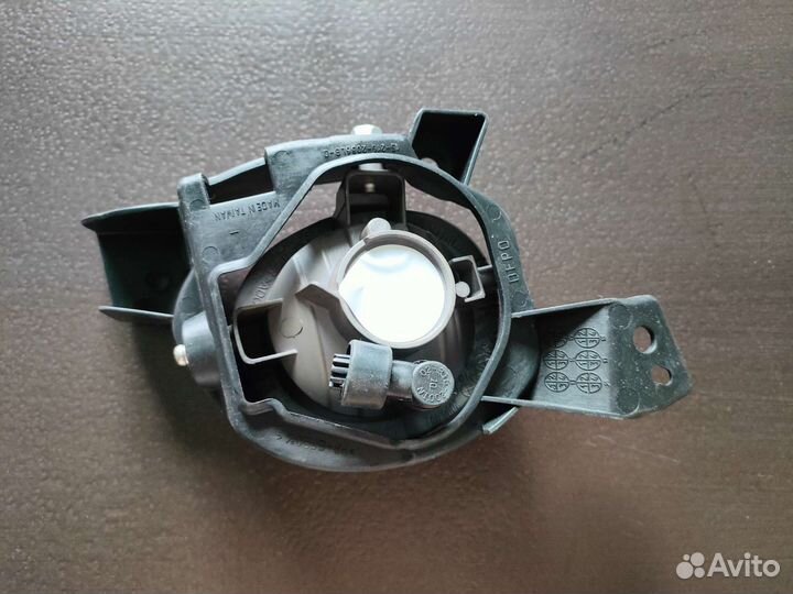 Фара противотуманная левая Мазда 3 BL рестайлинг