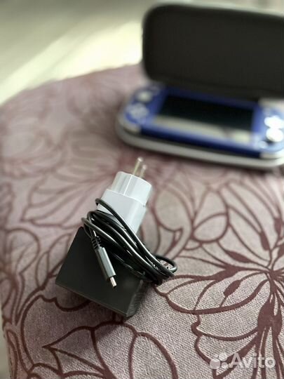 Nintendo switch lite 32 gb