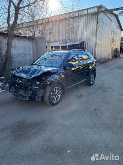 Hyundai Creta 2.0 AT, 2021, битый, 47 000 км