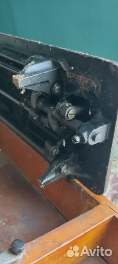 Швейная машинка