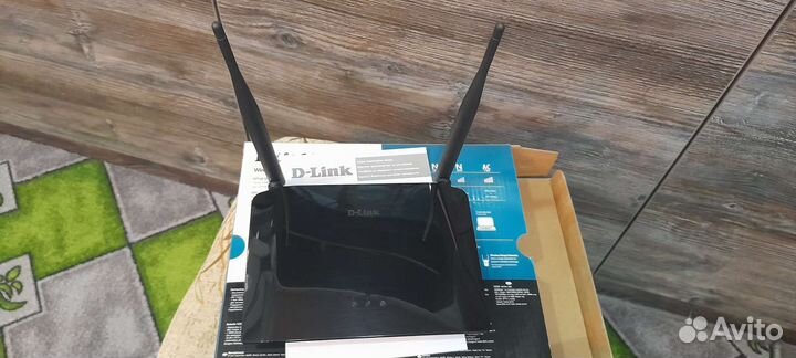 Wi-Fi роутер D-Link DIR-615
