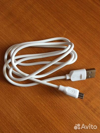 Кабель Samsung Micro-USB