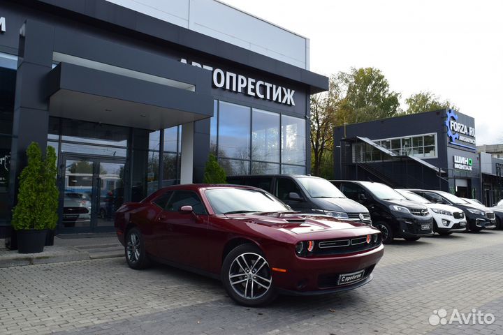 Dodge Challenger 3.6 AT, 2019, 75 231 км