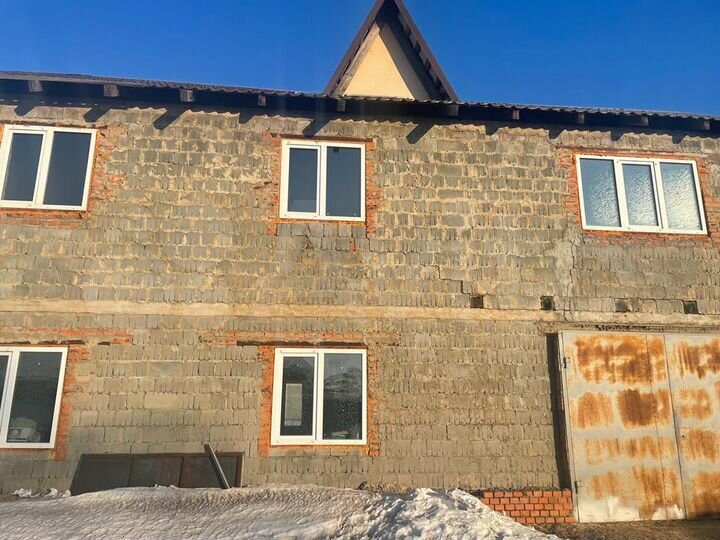 Дом 200 м² на участке 10 сот.