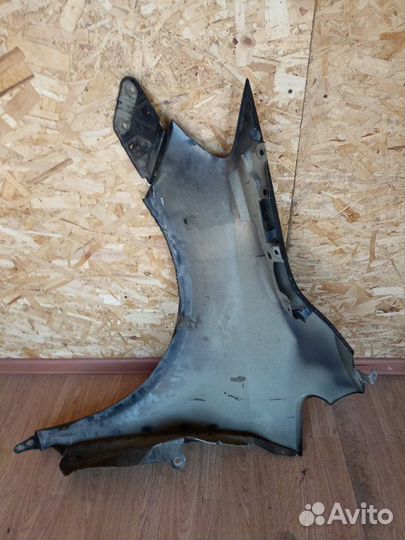 Крыло переднее правое Volkswagen Golf 5 2008-2015