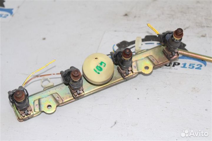 Топливная рейка Honda Fit GD1 L13A 2001-2007