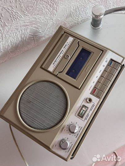 Кассетный магнитофон электроника 302
