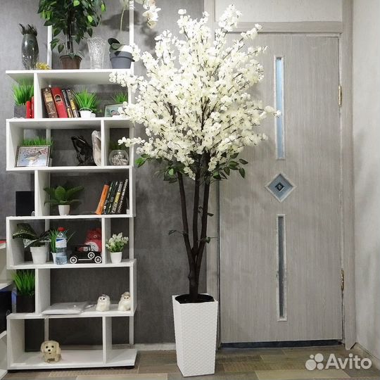 Искусственное дерево сакура