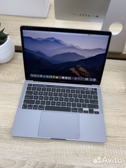 Macbook pro13 m2 256