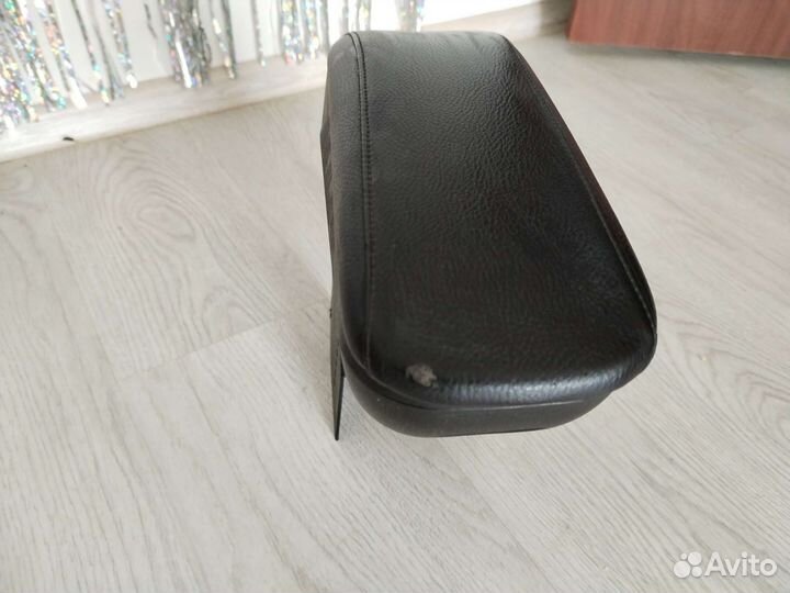 Подлокотник renault duster оригинал