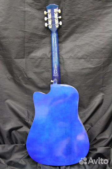 Гитара с красивым принтом