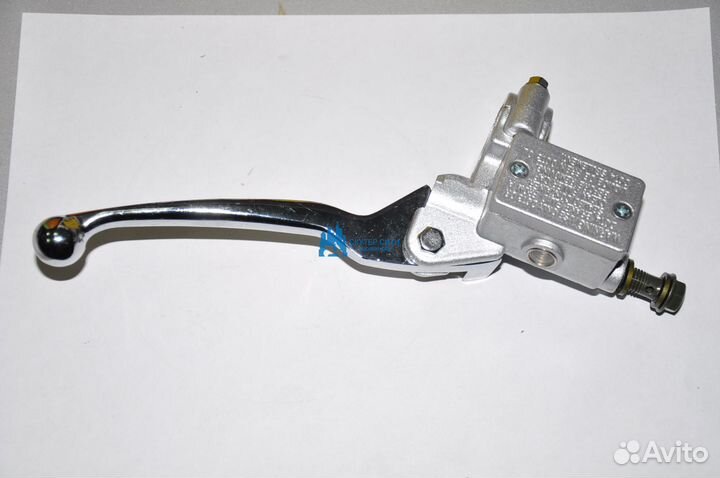 Цилиндр тормозной главный (на руле) правый nirvana