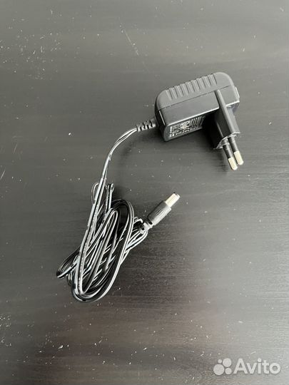 Робот пылесос kitfort KT-531