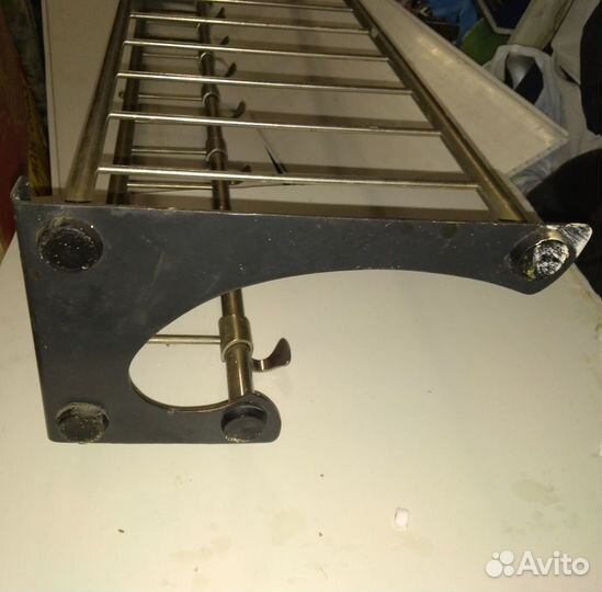 Вешалка для одежды настенная