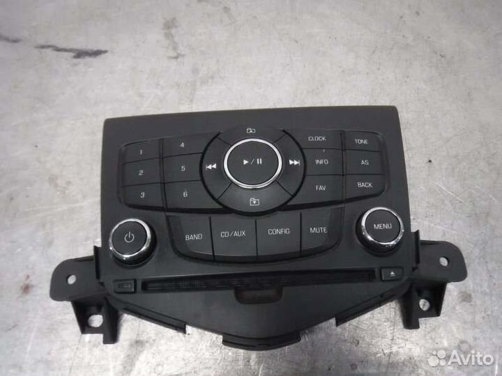 Блок управления магнитолой Chevrolet Cruze F16D3