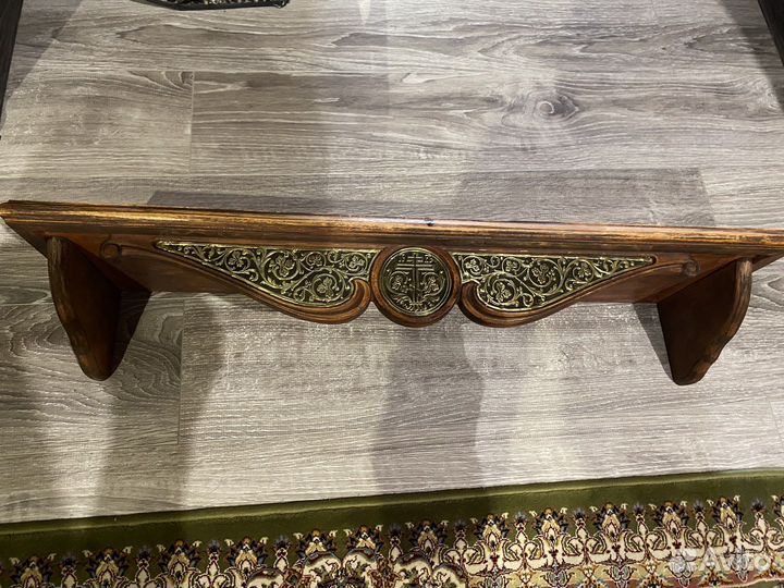 Полка для икон прямая