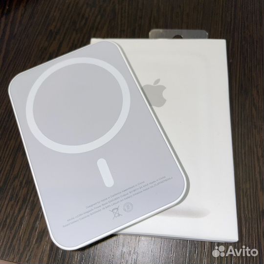 Magsafe battery pack