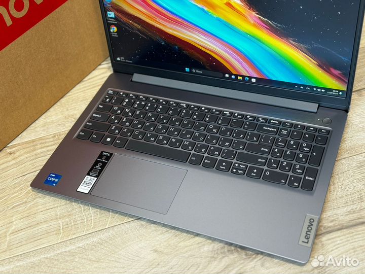 Lenovo 15.6 i5-12450H (8ядер) 16/512 Ноутбук