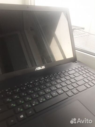 Ноутбук asus X551M