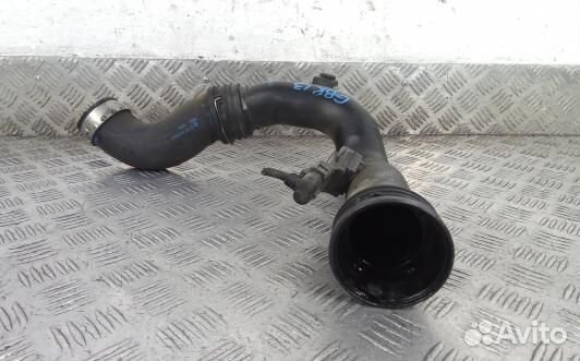 Патрубок интеркулера volkswagen touran (1T1, 1T2)