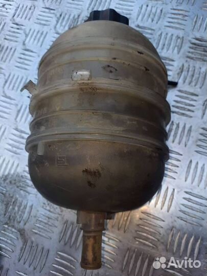 Бачок расширительный Peugeot 206 2003 9647777280