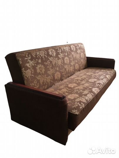 Диван раскладной б/у прямой 209х96х90 см с ящиком