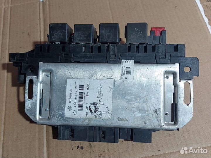 Блок предохранителей Mercedes A0315451632