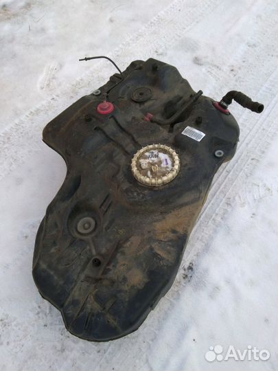 Toyota Highlander ll топливный бак