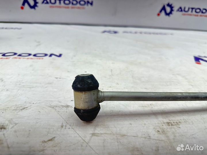 Стойка стабилизатора задняя правая Mercedes E W212