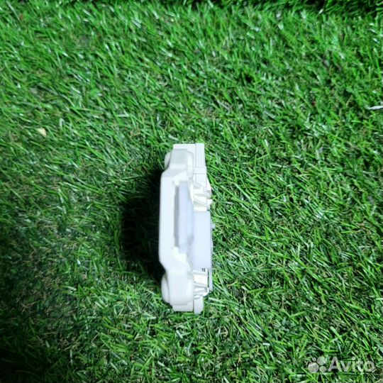 Замок для люка стиральной машины Electrolux