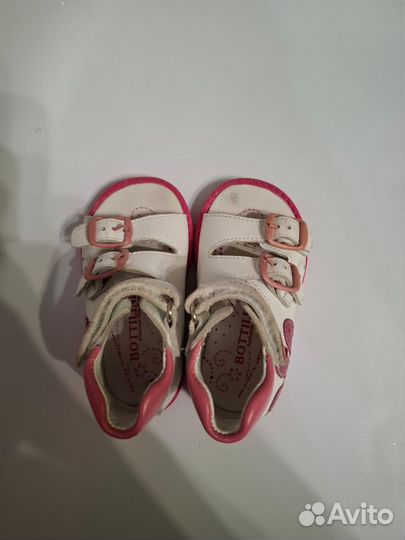 Ортопедические сандали для девочки