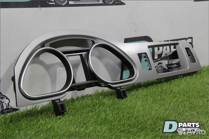 Пластик спидометра Audi Q7 4L BAR 4.2